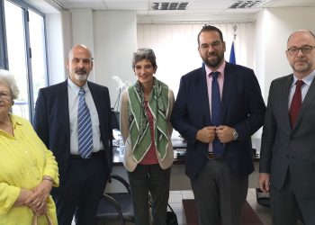 Συνάντηση Νεκτάριου Φαρμάκη με την Πρέσβη της Βρετανίας στην Ελλάδα, Κέιτ Σμιθ