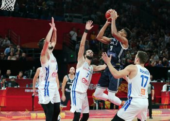 Γιάννης Αντετοκούνμπο: Δεν έχω τελειώσει ακόμα με την Εθνική