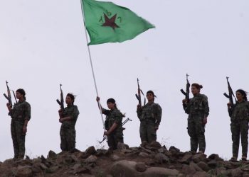 Οι Κούρδισσες αμαζόνες που πολεμάνε τζιχαντιστές και Τούρκους – News.gr