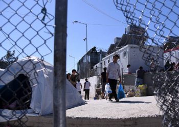 Συνεχίζονται οι μεταναστευτικές ροές στη Μυτιλήνη