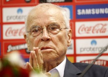 Έξαλλος με την διαιτησία στο Ολυμπιακός-ΑΕΚ ο Σάββας Θεοδωρίδης