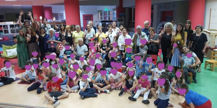 ΠΡΟΤΥΠΗ ΠΡΟΣΧΟΛΙΚΗ ΑΓΩΓΗ “ΡΗΓΑΣ”: “Γιαγιάδες και Παππούδες στη καρδιά μας”