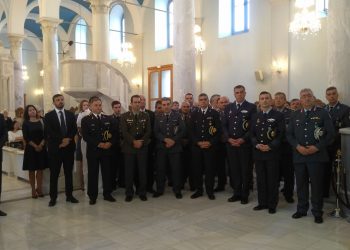 ΠΥΡΓΟΣ: Οι αστυνομικοί τίμησαν τον Προστάτη Άγιο Αρτέμιο