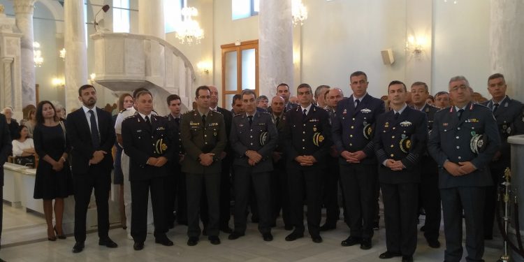 ΠΥΡΓΟΣ: Οι αστυνομικοί τίμησαν τον Προστάτη Άγιο Αρτέμιο