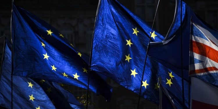 Αναβολή του Brexit μέχρι τα τέλη Ιανουαρίου του 2020 – News.gr