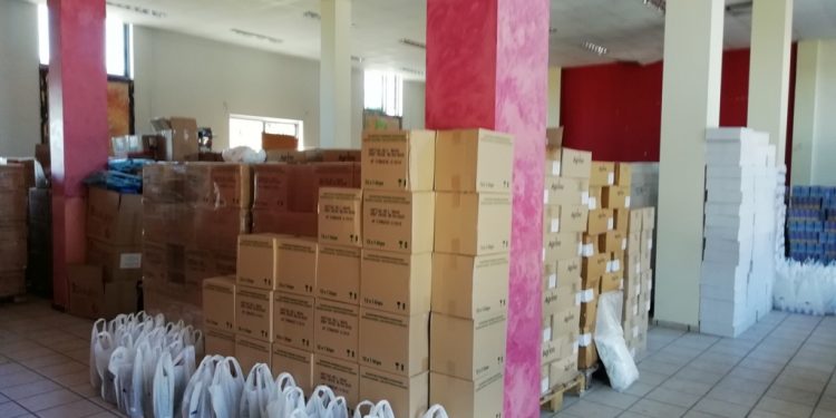ΚΟΙΝΩΦΕΛΗΣ ΕΠΙΧΕΙΡΗΣΗ ΔΗΜΟΥ ΗΛΙΔΑΣ: Διανομή τροφίμων στους ωφελούμενους του προγράμματος ΤΕΒΑ