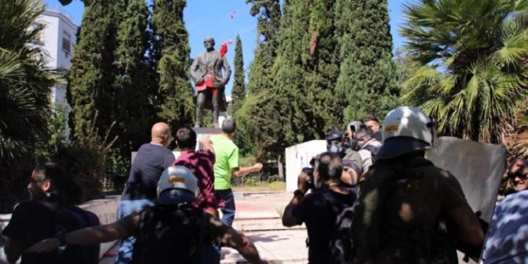 Επεισόδια και χημικά στο κέντρο της Αθήνας – News.gr