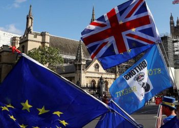 Brexit: «Παγώνουν» τις διαπραγματεύσεις οι Βρυξέλλες