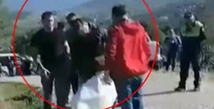 Έντονο επεισόδιο με τους γονείς του Κωνσταντίνου Κατσίφα και αστυνομικούς