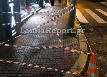 Έπεσε μαρκίζα κτιρίου στη Λαμία, από τύχη γλίτωσε ένας 20χρονος