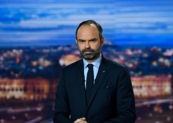 Η Γαλλία στέκεται στο πλευρό των Κούρδων