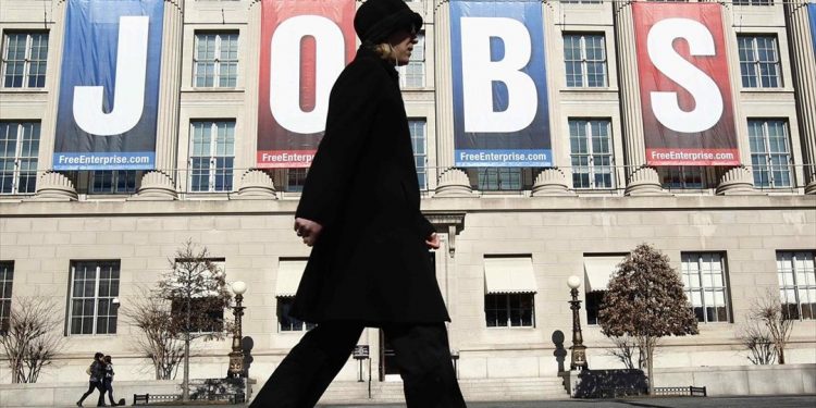 ΗΠΑ: Σε ιστορικά χαμηλά 50 ετών η ανεργία