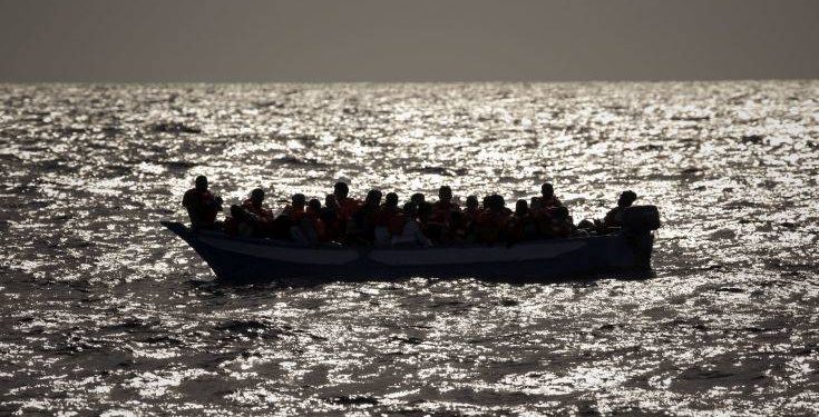 Τι πιστεύουν οι Έλληνες για τη μετανάστευση, τις ΜΚΟ και τους πρόσφυγες