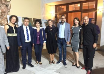 ΔΗΜΟΣ ΠΥΡΓΟΥ: Η Τσεχία στη σκηνή του Θεάτρου “ΑΠΟΛΛΩΝ”