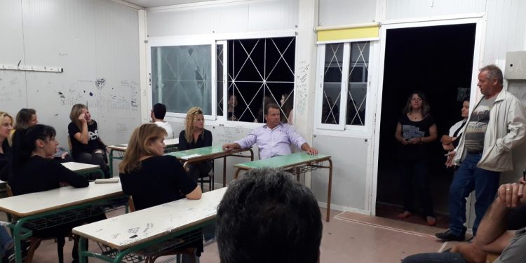 ΓΥΜΝΑΣΙΟ ΚΑΡΑΤΟΥΛΑ: Στο επίκεντρο τα προβλήματα του σχολείου!