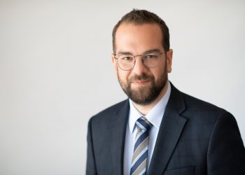 Στον Περιφερειάρχη ο Διοικητής του ΟΑΕΔ