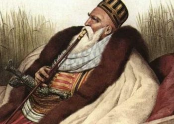 «Έγινες μασκαράς των σκυλιών»