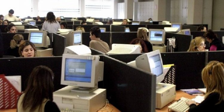 Ποια μεγάλη εταιρεία εφάρμοσε τετραήμερη εργασία – News.gr