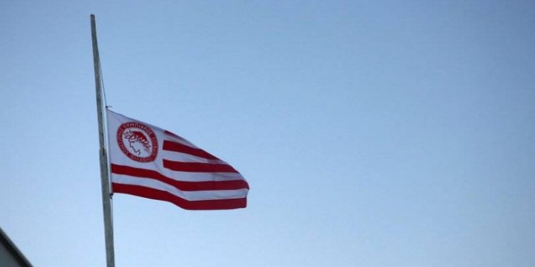 Όλοι ξέρουμε ποιος είναι ο Μπέος και ο «Βόλος» του – Newsbeast