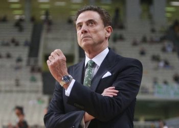 Πιτίνο: Αν αναλάβω την Εθνική, θα το κάνω χωρίς χρήματα
