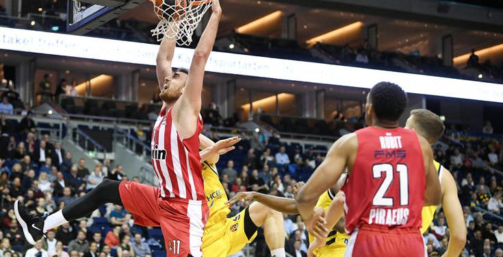 Euroleague: Εντυπωσιακό πέρασμα του Ολυμπιακού από το Βερολίνο