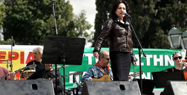 Πέθανε η τραγουδίστρια και ηθοποιός Σωτηρία Λεονάρδου – Newsbeast