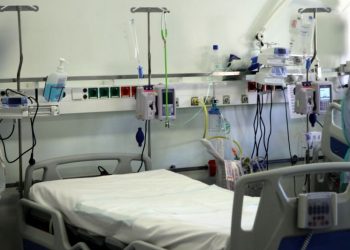 Κρίσιμη «μάχη» για τη ζωή δίνει 18χρονη λεχώνα στον Πύργο – News.gr