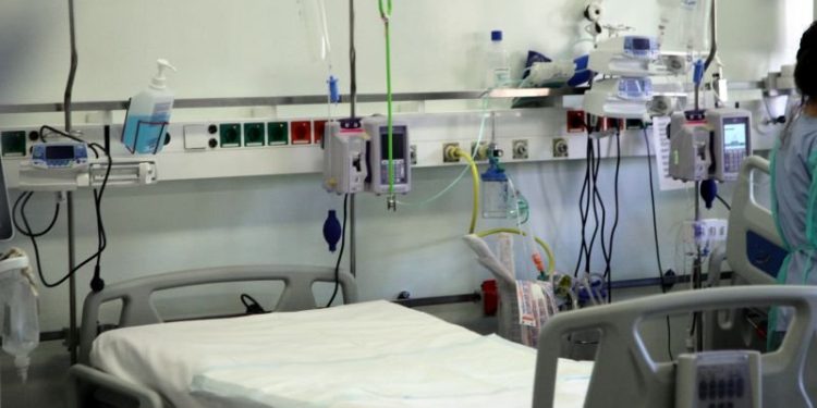 Κρίσιμη «μάχη» για τη ζωή δίνει 18χρονη λεχώνα στον Πύργο – News.gr