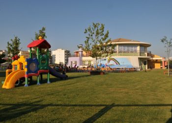 “ΠΡΟΤΥΠΗ ΠΡΟΣΧΟΛΙΚΗ ΑΓΩΓΗ ΡΗΓΑΣ”: Η Θέλμα της Μαρίας Diamond στο Ρήγα