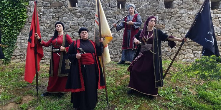 Οι καπετάνισσες της Βοστίτσας