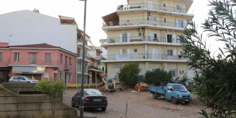 ΠΥΡΓΟΣ: Αντιδρούν οι καταστηματάρχες της οδού «Γερμανού» για τα έργα στην Πλατεία «Ανδριάρα» και τις επεμβάσεις (πεζοδρομήσεις/μονοδρομήσεις ) σε πλησίον οδούς
