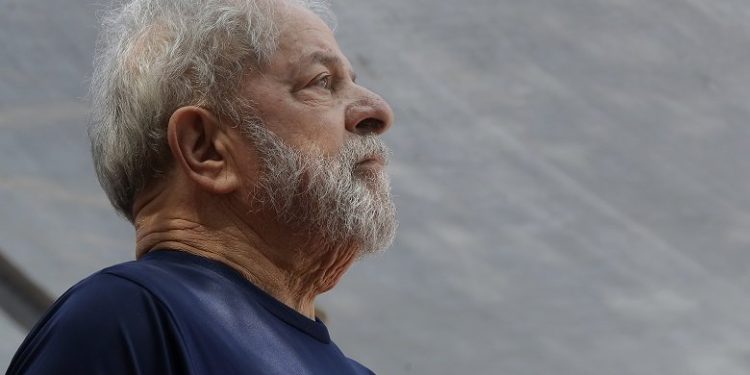 Αποφυλακίστηκε ο πρώην προέδρος της Βραζιλίας, Λούλα ντα Σίλβα – News.gr