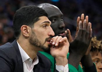 Καντέρ: Στις τουρκικές φυλακές βρίσκονται 17.000 αθώες γυναίκες με τα μωρά τους