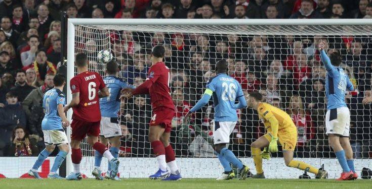 Champions League: «Φωτιά» στον πέμπτο όμιλο από την ισοπαλία στο Λίβερπουλ- Νάπολι