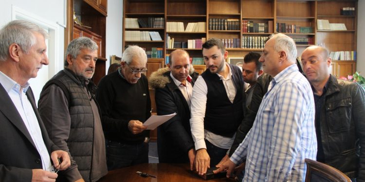 ΔΗΜΟΣ ΗΛΙΔΑΣ: Ορκίστηκαν οι πρώτοι 6 μόνιμοι υπάλληλοι από την προκήρυξη 3Κ/2018 του ΑΣΕΠ (φωτος)