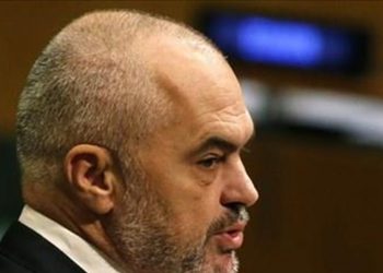 Αλβανία: «Ευχαριστώ» Ράμα στον ελληνικό λαό - Στους 51 οι νεκροί