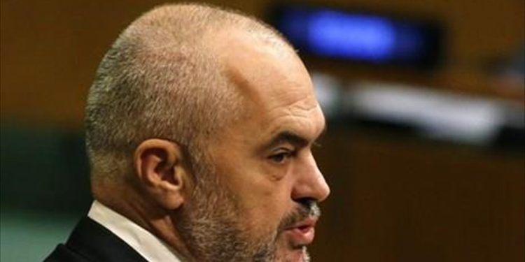 Αλβανία: «Ευχαριστώ» Ράμα στον ελληνικό λαό - Στους 51 οι νεκροί