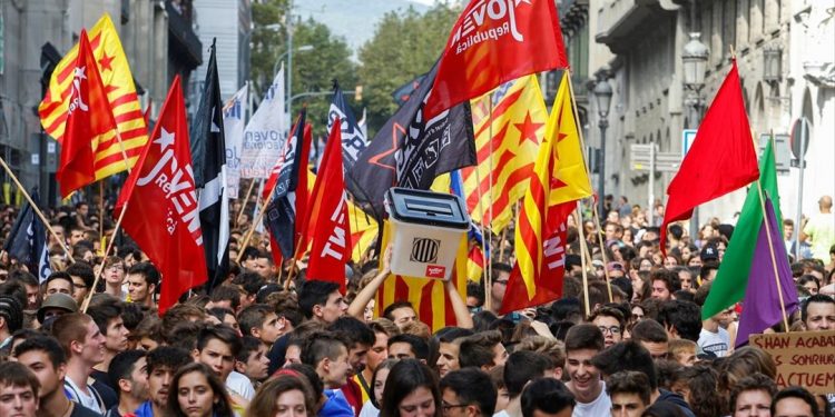 Ισπανία: Στους δρόμους οι υπέρμαχοι της ανεξαρτησίας της Καταλονίας