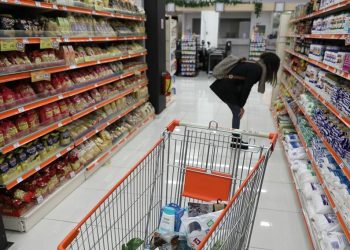 Ο τζίρος της γειτονιάς «στόχος» των αλυσίδων σούπερ μάρκετ