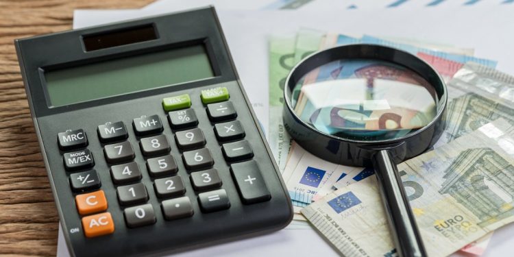 Τουλάχιστον 1,5 δισ. ευρώ σε ΕΝΦΙΑ και φόρο εισοδήματος πρέπει να πληρώσουν σήμερα – News.gr