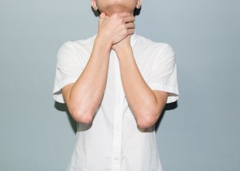 Σοκ στο Λουτράκι – Δεύτερο κρούσμα με το «παιχνίδι του πνιγμού» – News.gr