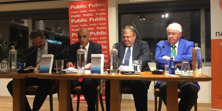 Παρουσίαση του νέου βιβλίου του Ηλείου καθηγητή Θ. Καρυώτη: «ΑΟΖ»