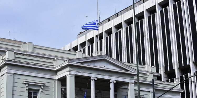 Αιχμηρή απάντηση του Ελληνικού ΥΠΕΞ στις νέες τουρκικές προκλήσεις – News.gr