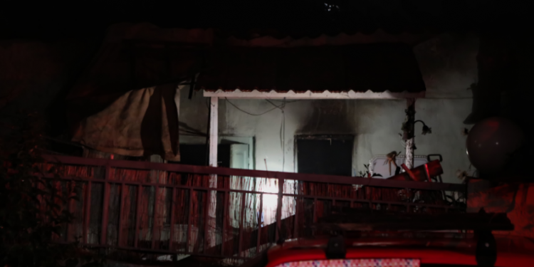 Κάηκε ζωντανός 68χρονος που άναψε κεριά για να ζεσταθεί – News.gr