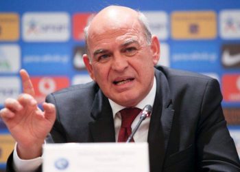 Γραμμένος: Στις 5.000 ευρώ ανά ματς το κόστος του VAR