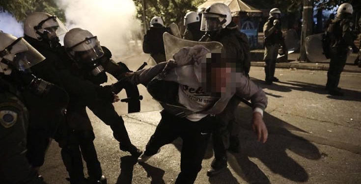 Επέτειος Γρηγορόπουλου 2019: Μολότοφ, χημικά και βίαιες προσαγωγές