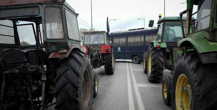 Επιστρέφουν στα χωριά τους οι αγρότες της Καρδίτσας