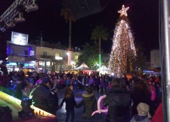 ΑΜΑΛΙΑΔΑ: “Όλη η πόλη μια γιορτή – Χριστούγεννα όλοι μαζί”
