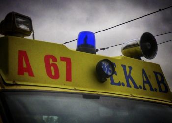 Αγροτικό έπεσε σε βενζινάδικο στην Ιεράπετρα - Τέσσερις τραυματίες