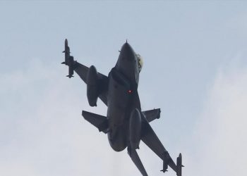 Αιγαίο: 40 τουρκικές παραβιάσεις και 16 εικονικές αερομαχίες